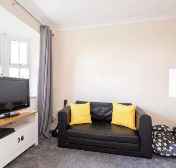 Beautiful Large Property, Sleeps 9 Walking Distance To The Sea , Beaches And Restaurants Fantastic Interior Lyme Regis Eksteriør billede